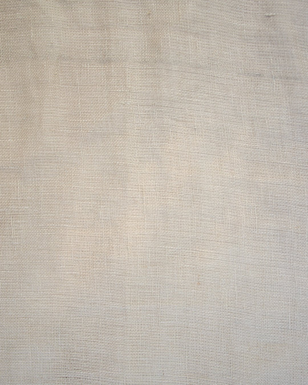 Lucie Organic Linen Tablecloth Runner - Image 4