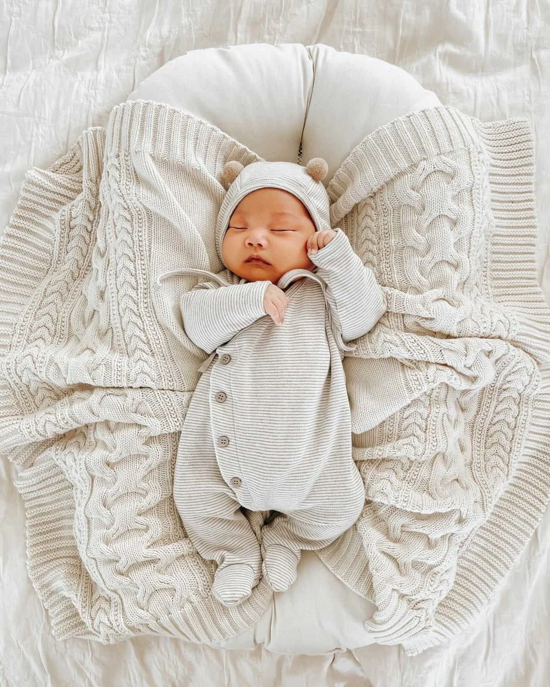 Petal Baby and Kids Organic Cotton Cable Knit Throw Blanket - Image 9