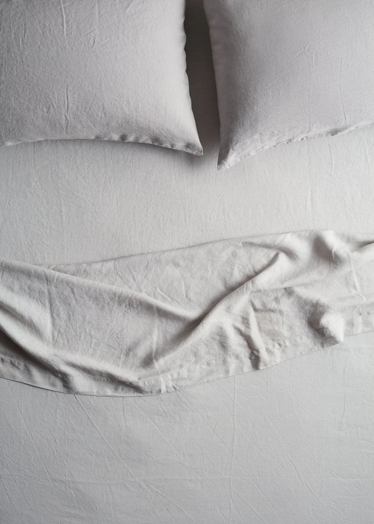 Sofia Organic Belgian Flax Linen Bedding Set with Ties - Image 4